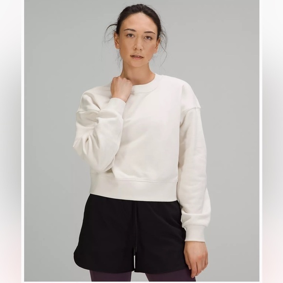 Lululemon Softstreme Perfectly Oversized Cropped Crew size 10 - Picture 9 of 9